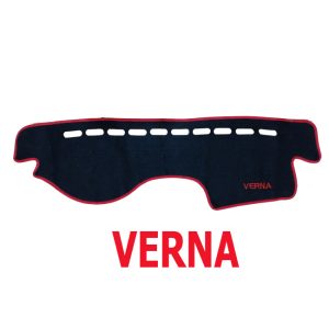 بادة وفرش تابلوة السيارة للحماية من الاتربة واشعة الشمس - اسود خط احمر - هيونداى فيرنا