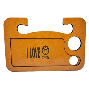 صنية طاولة طعام ومشروبات ومتعلقات خشب للسيارة متعددة الاستخدامات استاند ماكولات واستاند لابتوب - حفر ليزر تويوتا I LOVE - طول 42 سم عرض 26.5 سم ارتفاع 10مم
