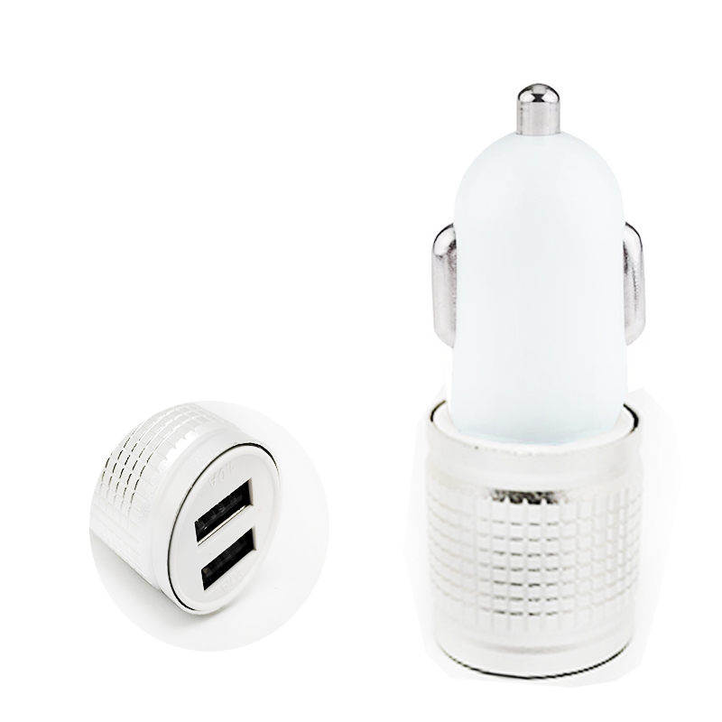 شاحن هاتف موبايل سيارة - 38وات - 2 مخرج يو اس بى 2.1 / 1.0 امبير - 12 فولت مع وصلة شاحن وصلة USB Type C - لون سلفر
