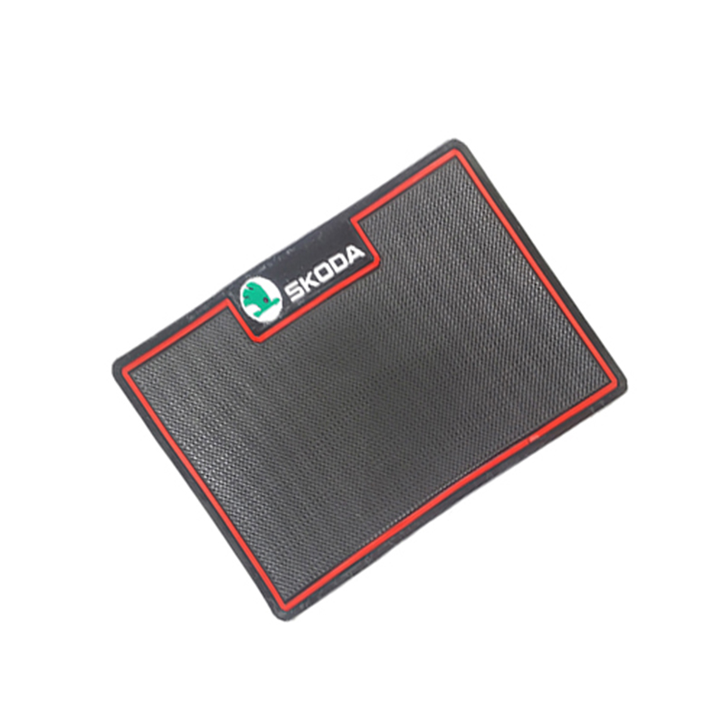 بادة تابلوه سيارة سيليكون صغيرة _ سكودا