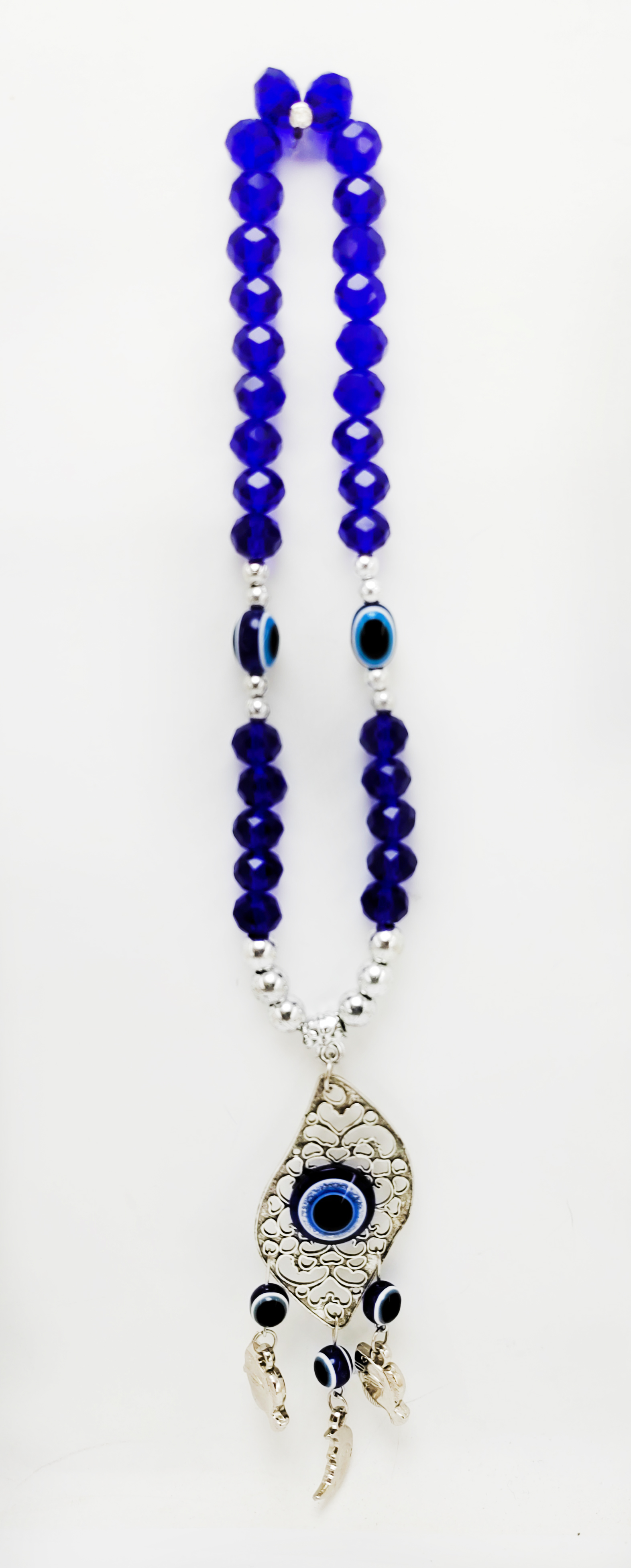 دلاية علاقة سبحة خرز عين ازرق فى سلفر للسيارة والمكتب والمنزل - معدن مع دلايات متعددة ومتنوعة الاشكال- كود 6264 -