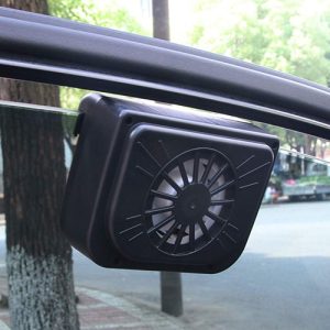 نظام تهوية يعمل بالطاقة الشمسية ، مروحة لنافذة السيارة لتبريد السيارة للسيارات المتوقفة والشاحنة وسيارات الدفع الرباعي