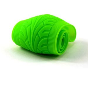 غطاء طارة دركسيون عجلة القيادة ، كفر وجراب سيليكون مطاط مرن ، مضاد للانزلاق، ذات ملمس ناعم ومريح ، مناسب لكل السيارات ، مضلع ، لون اخضر فاتح