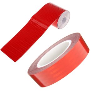 شريط عاكس ، تقنية منشورية مع مكعبات من البلورات الدقيقة يزيد من السطوع ويكون واضحًا بشكل في الليل (عش النحل لون احمر ، طول 50 متر، عرض 5 سم)