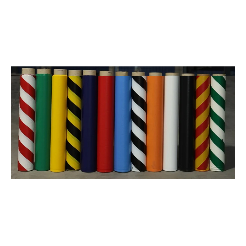 رول فينيل ذاتى اللصق ، مناسب للسيارات والمطبخ والنوافذ و الاجهزة متعدد الاغراض ( خطوط ابيض فى اسود ، مقاس 2 متر عرض 60 سم ) 3 رول فينيل ذاتى اللصق ، مناسب للسيارات والمطبخ والنوافذ و الاجهزة متعدد الاغراض ( خطوط ابيض فى اسود ، مقاس 2 متر عرض 60 سم ) - الصورة 3